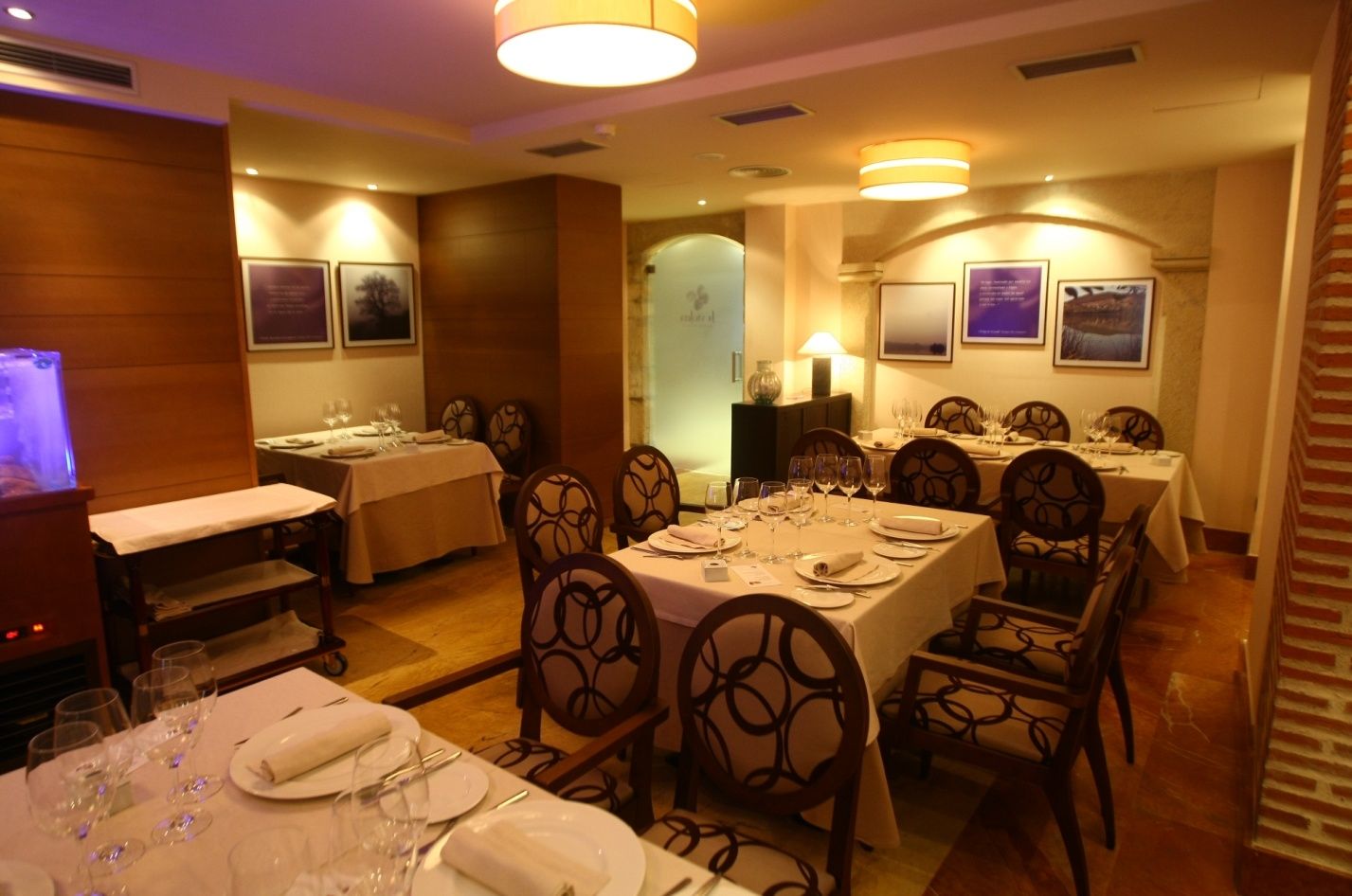 Hotel Aroi Bierzo Plaza ポンフェラダ エクステリア 写真